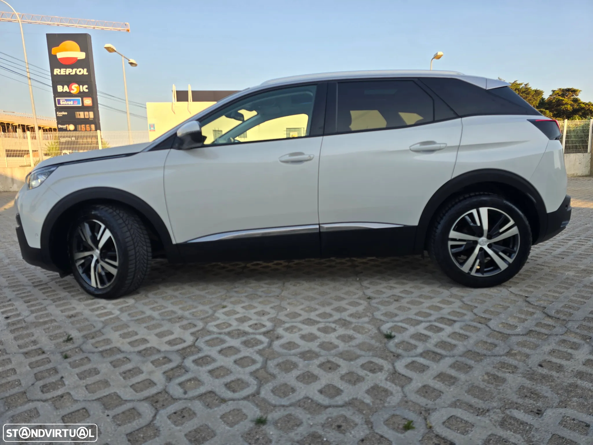 Peugeot 3008 1.6 BlueHDi Allure EAT6 - 3