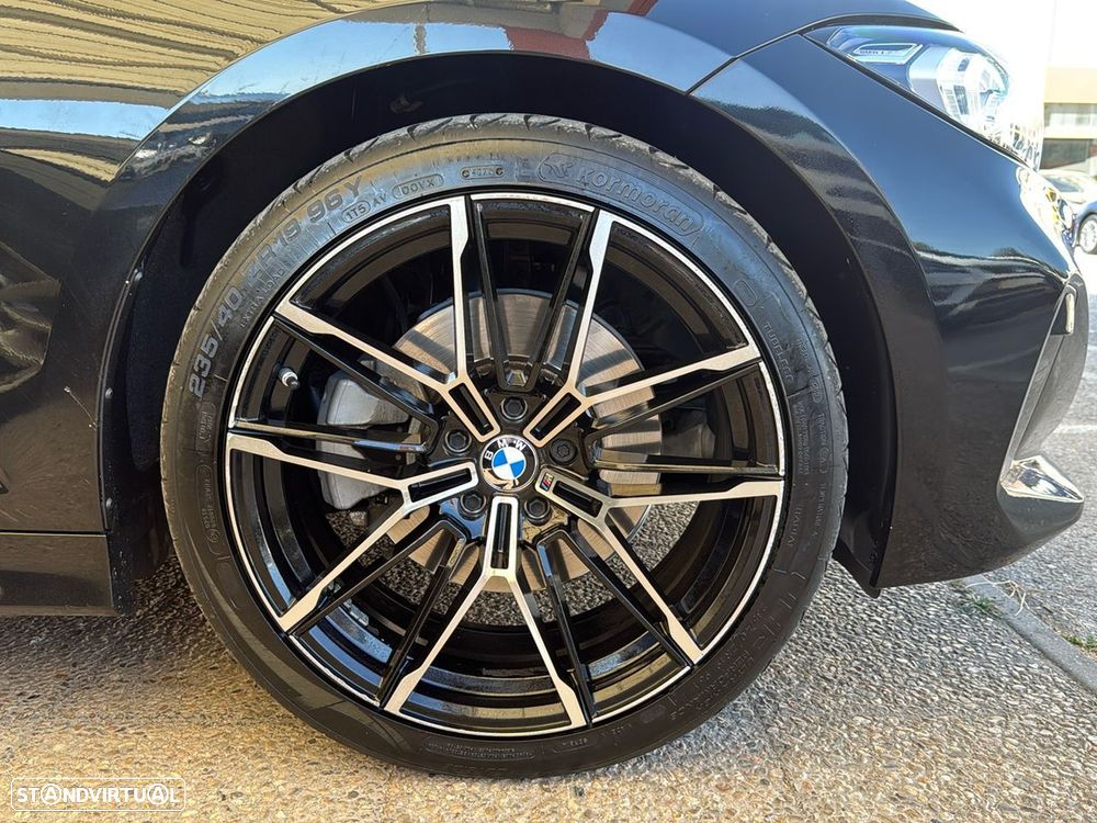 BMW 330 - 7