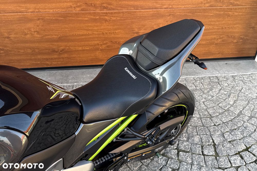 Kawasaki Z 900 - 26