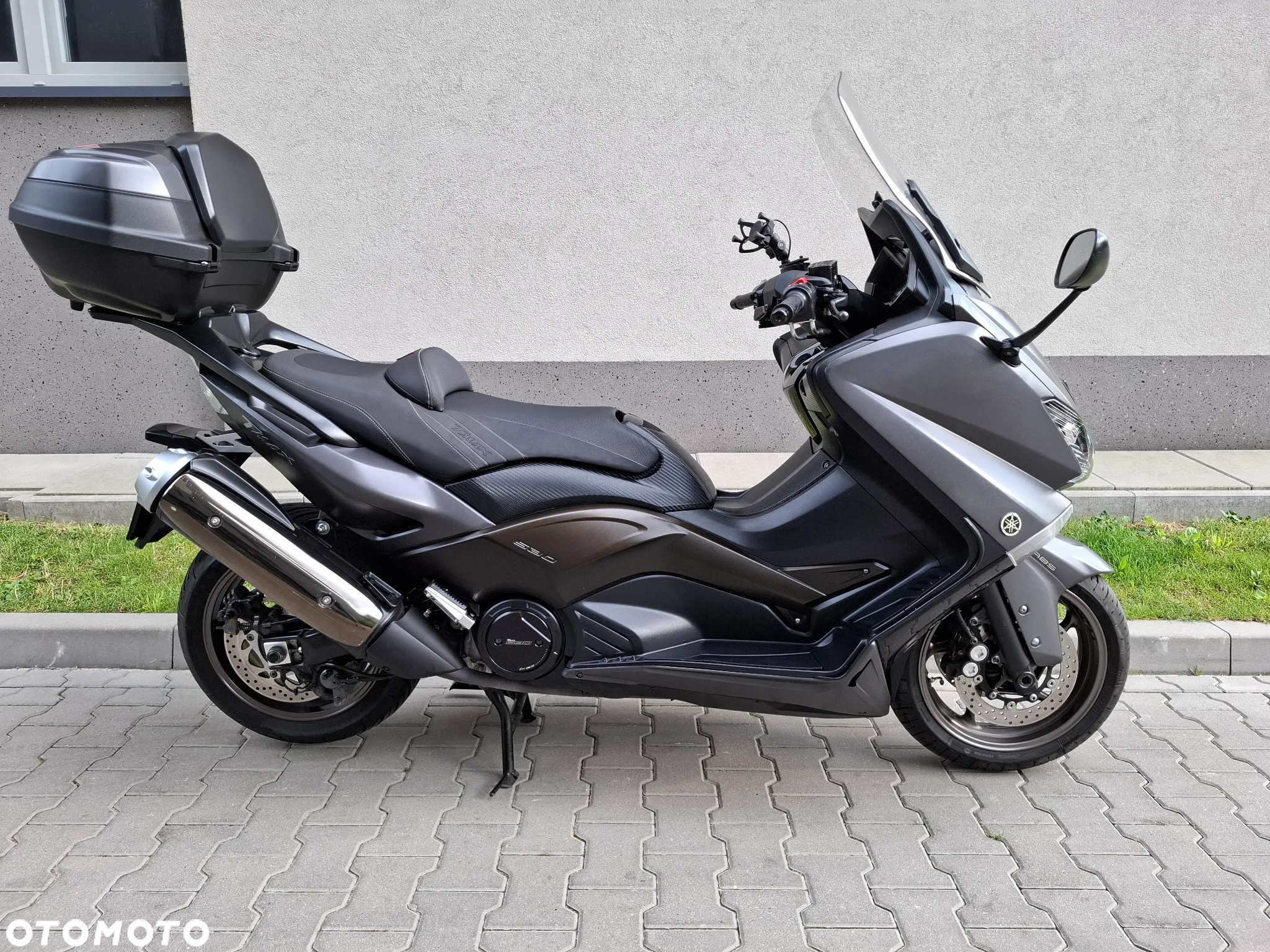 Yamaha Tmax - 35