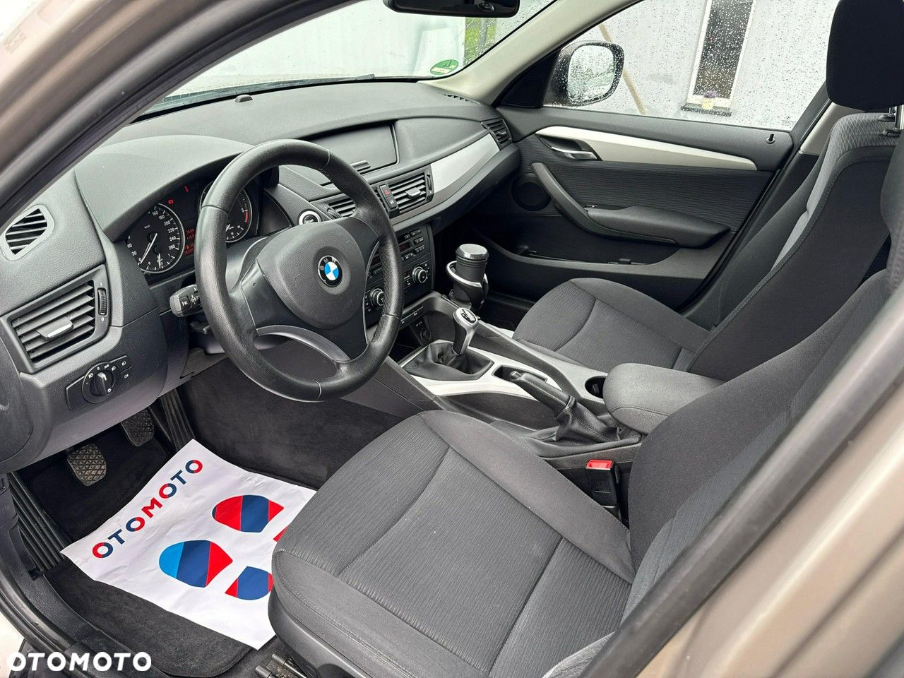 BMW X1 - 13
