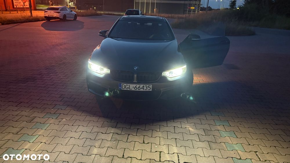 BMW Seria 4 435i Coupe - 13