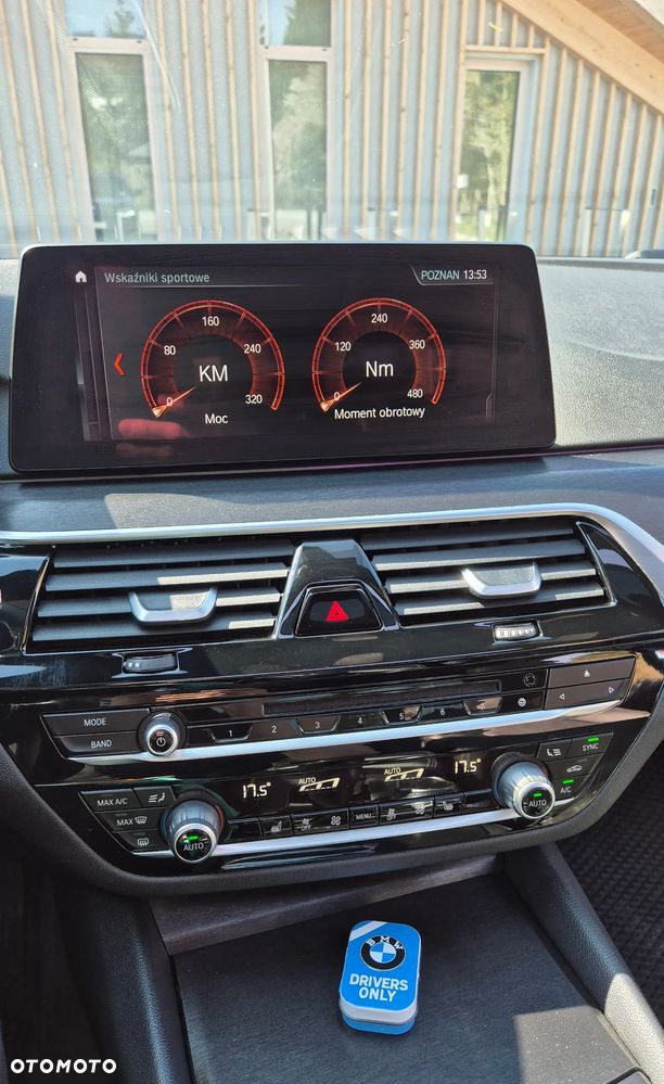 BMW Seria 5 530e iPerformance M Sport sport - 23