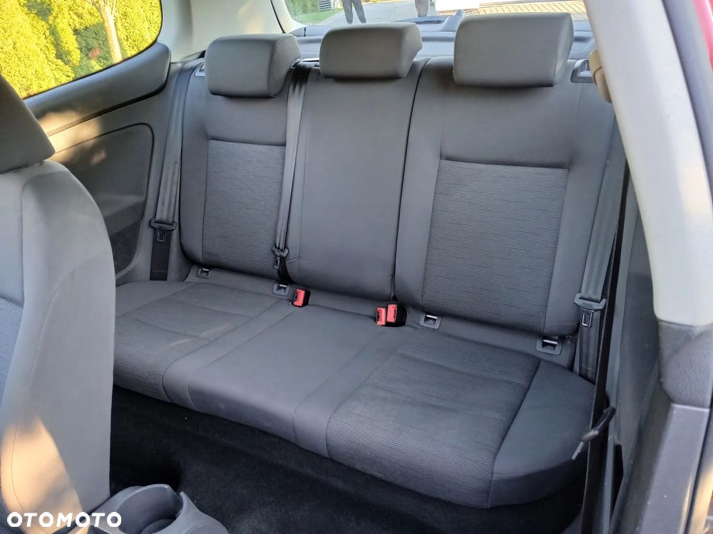 Volkswagen Golf 1.9 TDI DPF Trendline - 20