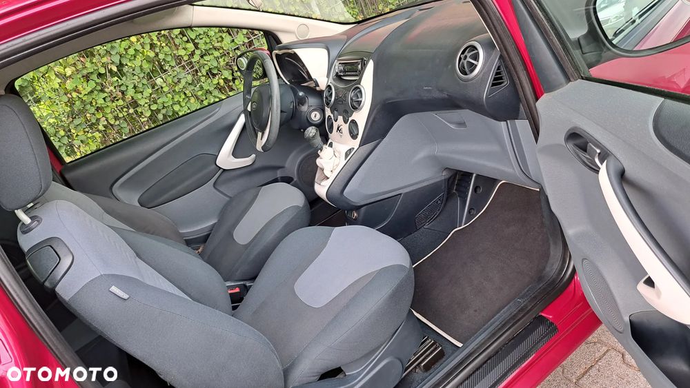 Ford KA 1.2 Titanium (air4) - 8