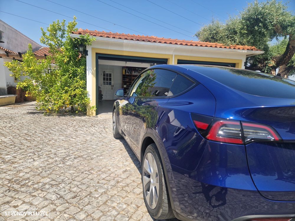 Tesla Model Y RWD - 4
