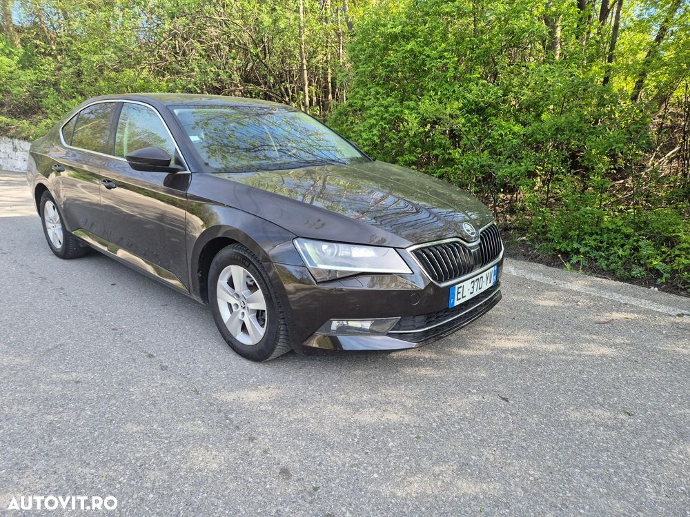 Skoda Superb 1.6 TDI DSG Style - 26