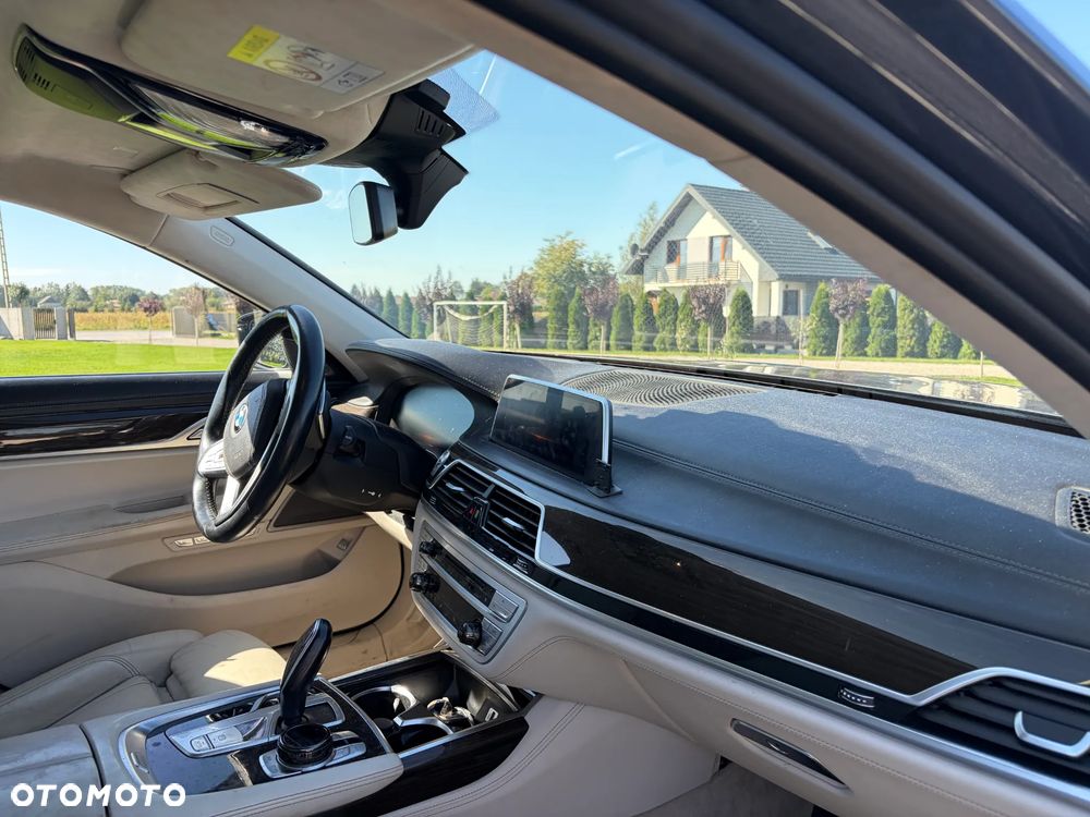 BMW Seria 7 - 6