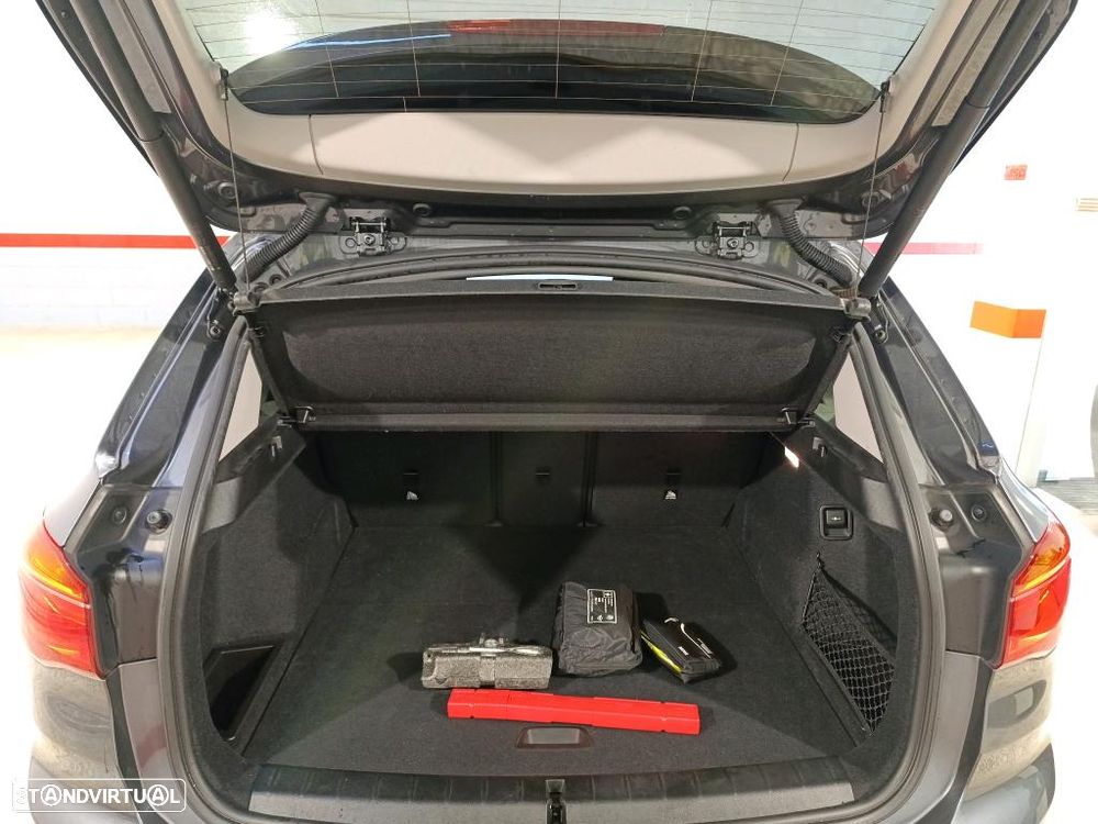 BMW X1 16 d sDrive Corporate Edition Auto - 10