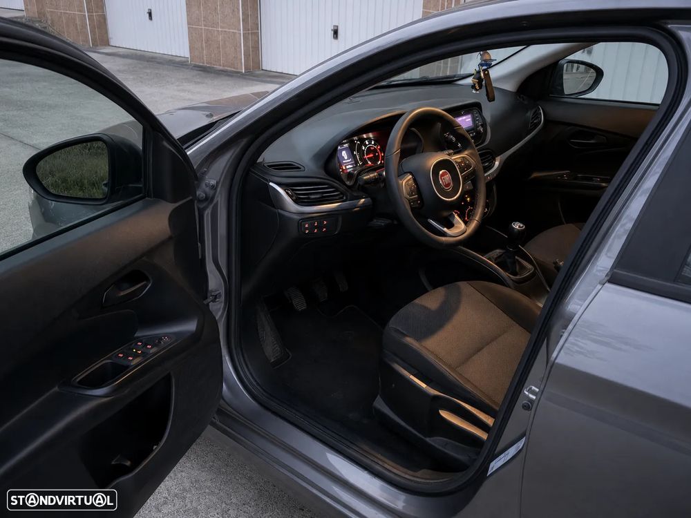 Fiat Tipo 1.3 M-Jet Street — fotografia 5