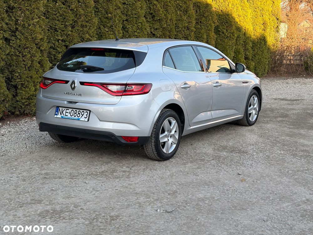 Renault Megane ENERGY TCe 130 EXPERIENCE - 11