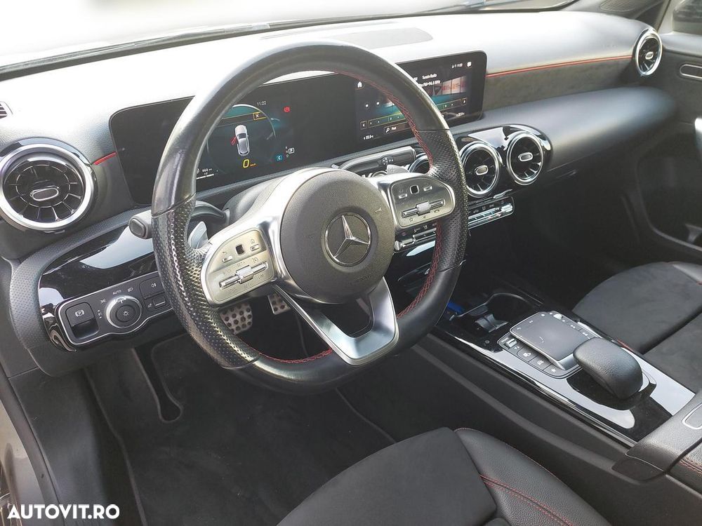 Mercedes-Benz A 200 d 4Matic 8G-DCT Advanced AMG Line - 11
