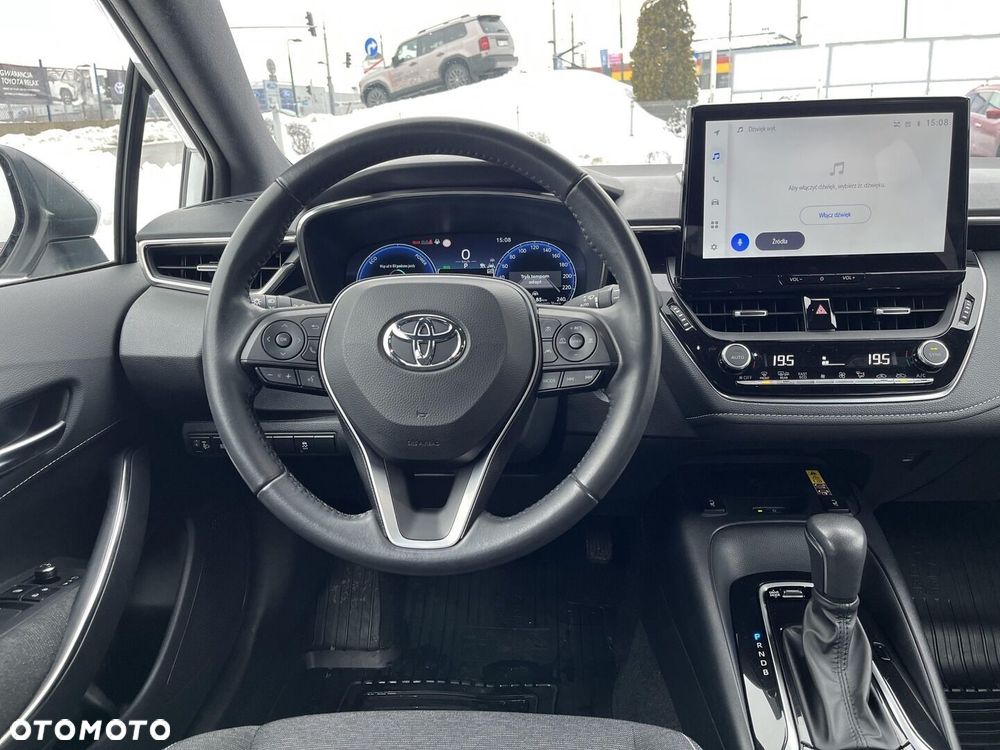 Toyota Corolla - 13