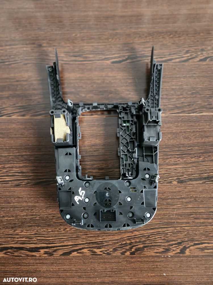 Consola Centrala MMI Volan Stanga Audi A5 8T A4 B8 Completa Cod 8T0919609F Dezmembrez Audi A5 8T 2.7 Tdi Euro 5 Motor CGKA Cutie Automata MMW Bixenon Volan Stanga - Dezmembrari Arad - 6