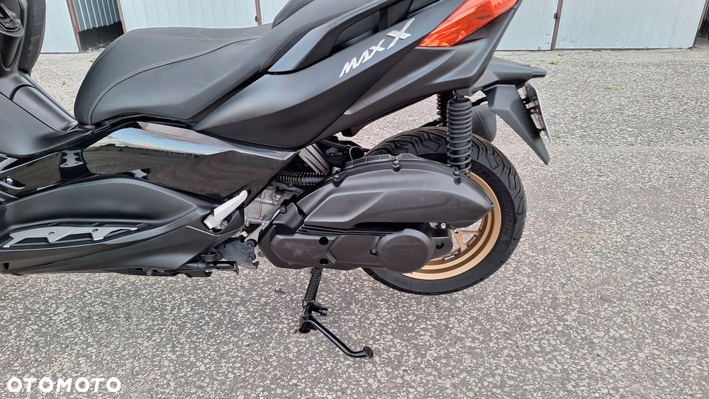 Yamaha X-max - 7