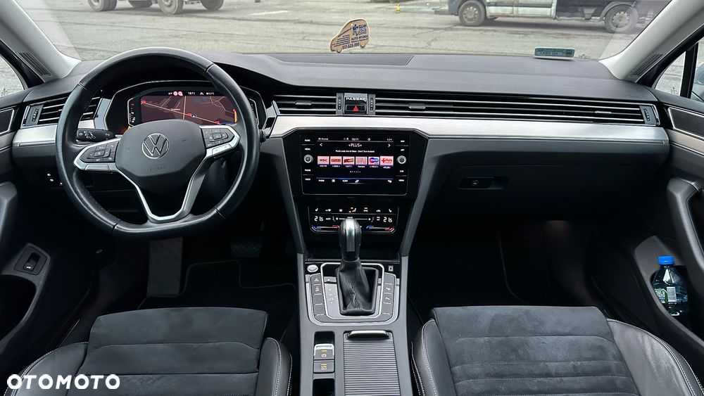 Volkswagen Passat 2.0 TDI EVO Elegance DSG - 6