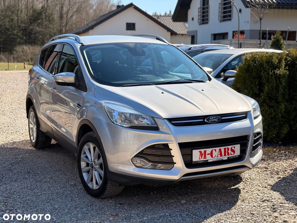 Ford Kuga 2.0 TDCi 4x2 Titanium - 2