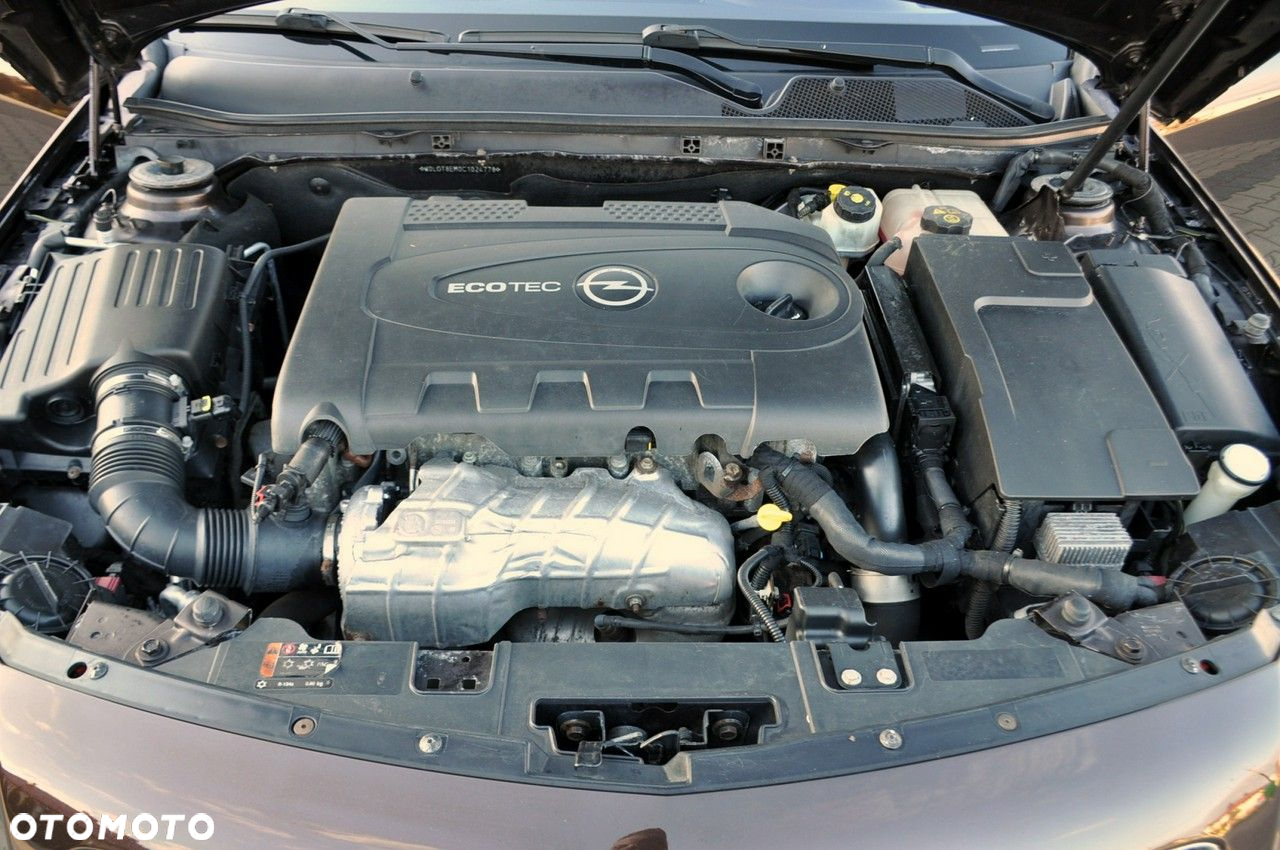 Opel Insignia - 39