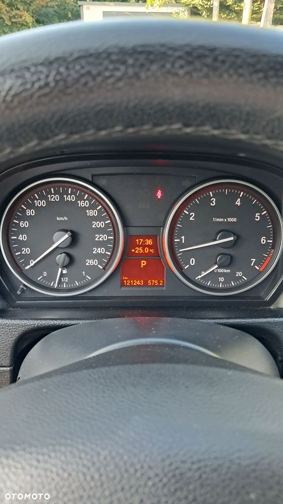 BMW X1 - 12