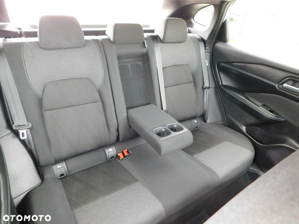 Nissan Qashqai 1.3 DIG-T N-Connecta - 13