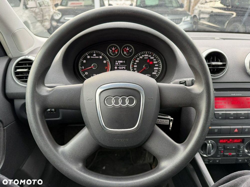 Audi A3 Sportback 1.4 TFSI Attraction - 18