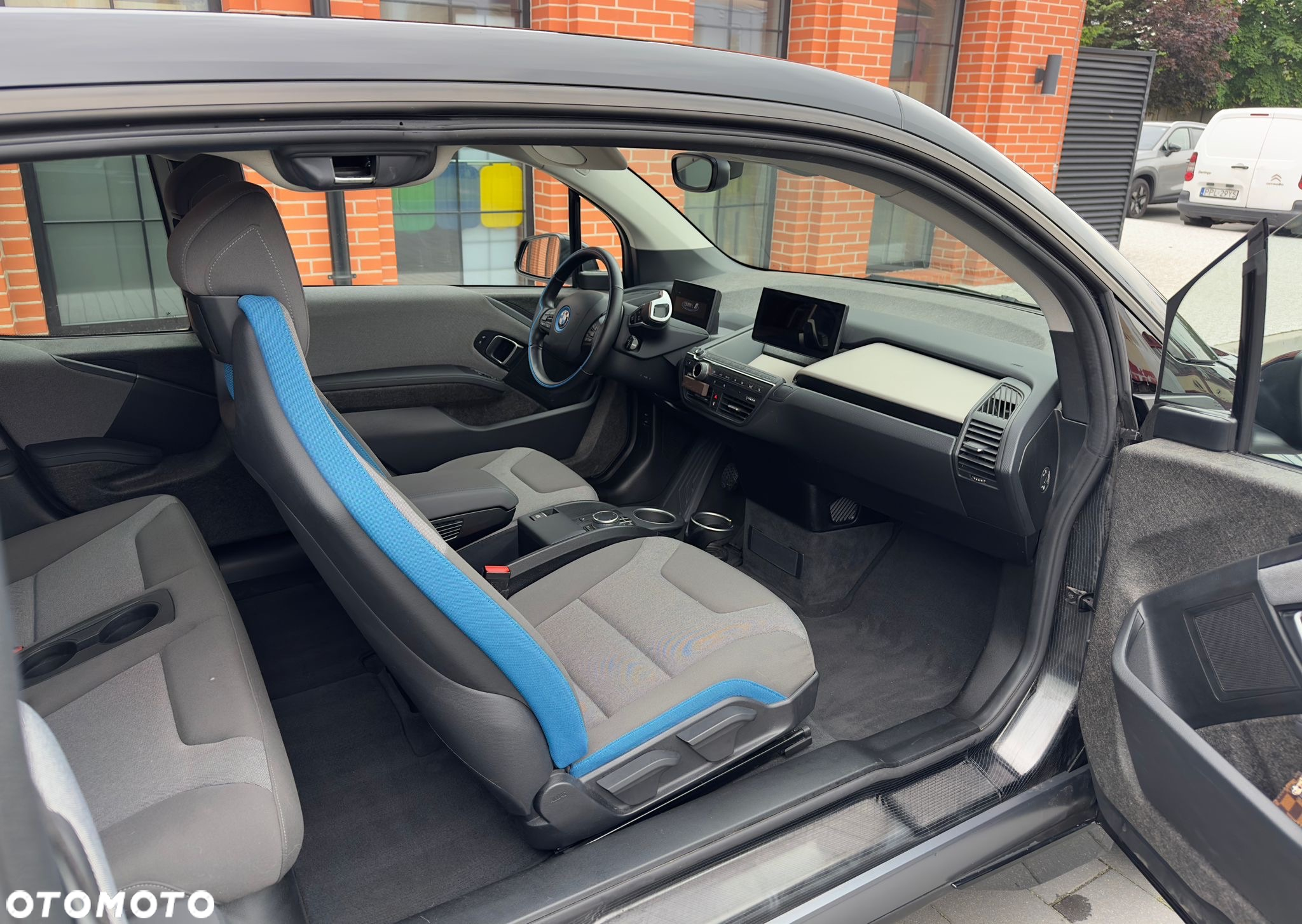 BMW i3 - 7