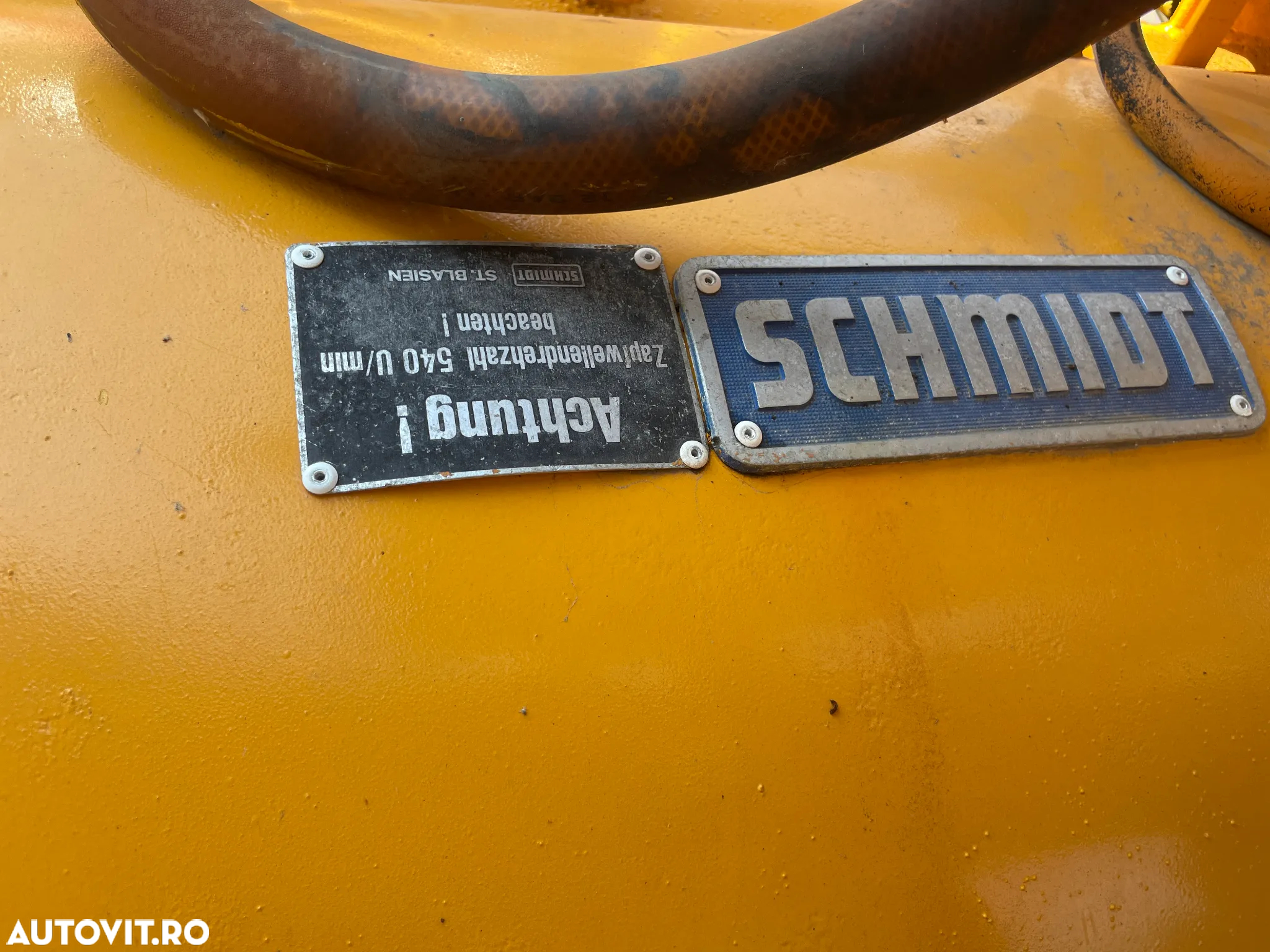Mercedes-Benz UNIMOG U218 - 25