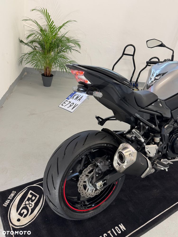 Kawasaki Z 900 - 11