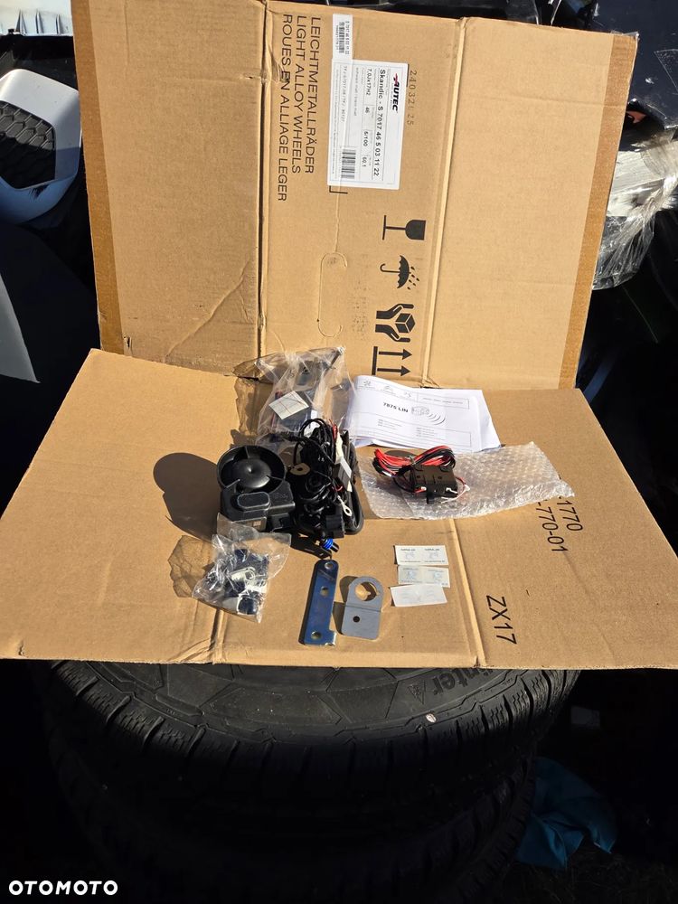 System alarmowy Alarm Citroen Peugeot Opel DS 1649615780 7875LIN Alarm antywłamaniowy z modułem antypodnośnym - 1