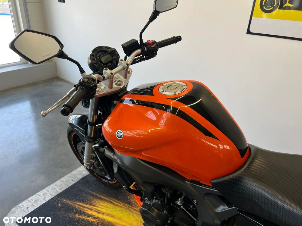 Yamaha FZ6 - 12