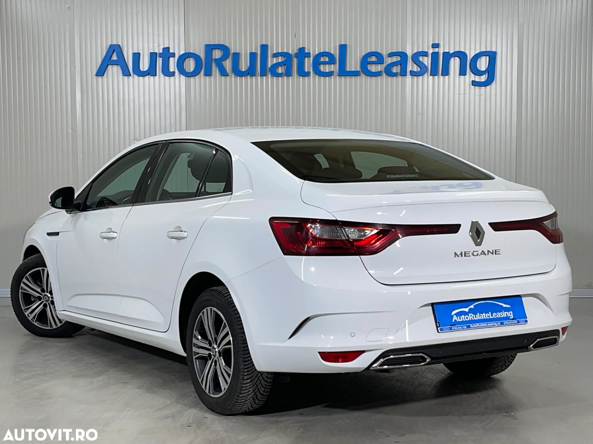 Renault Megane TCe 140 GPF Equilibre - 4