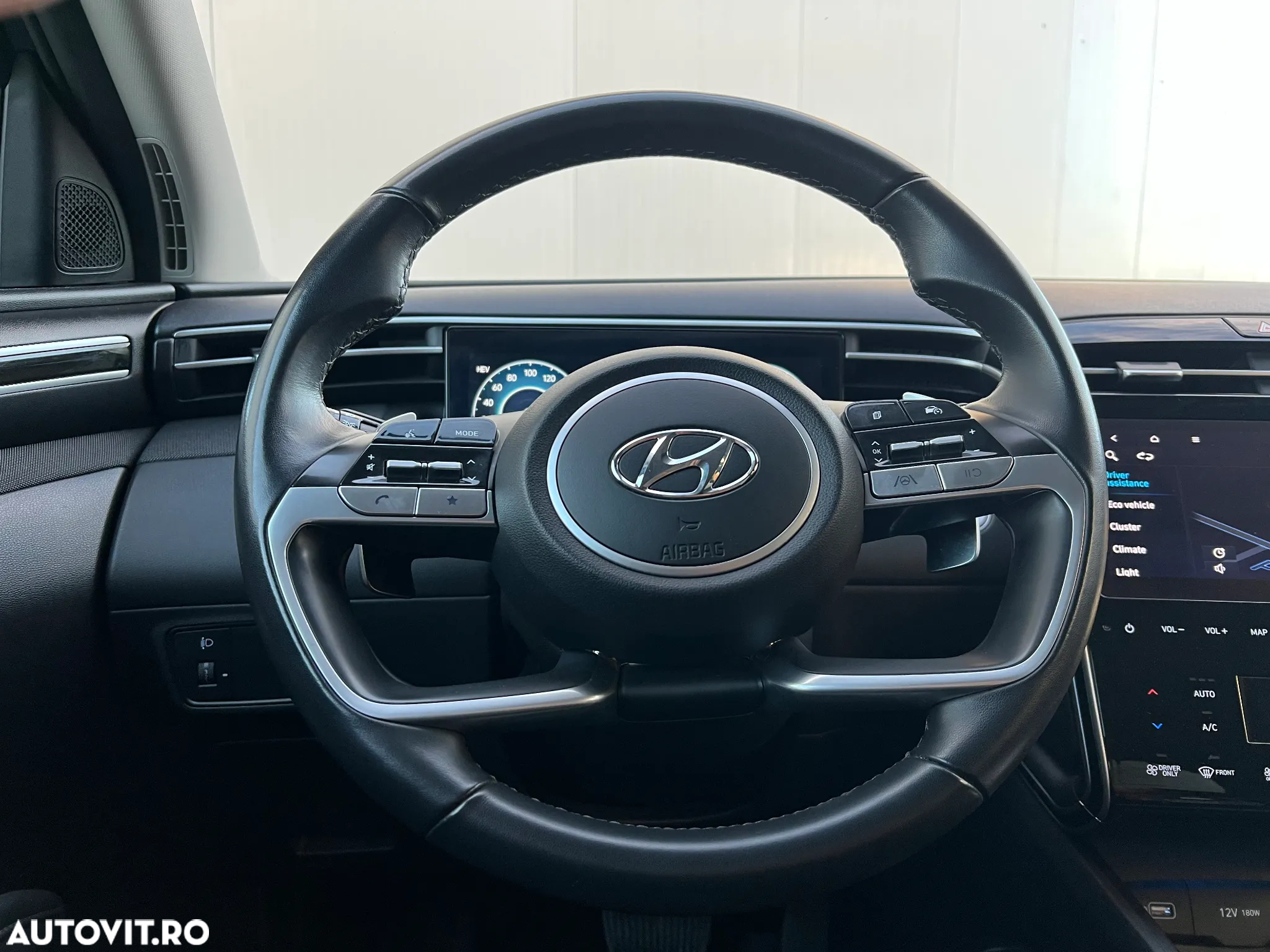 Hyundai Tucson - 14