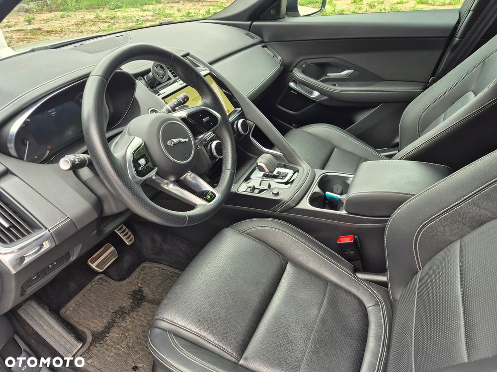 Jaguar E-Pace 2.0 P200 mHEV AWD R-Dynamic SE - 5