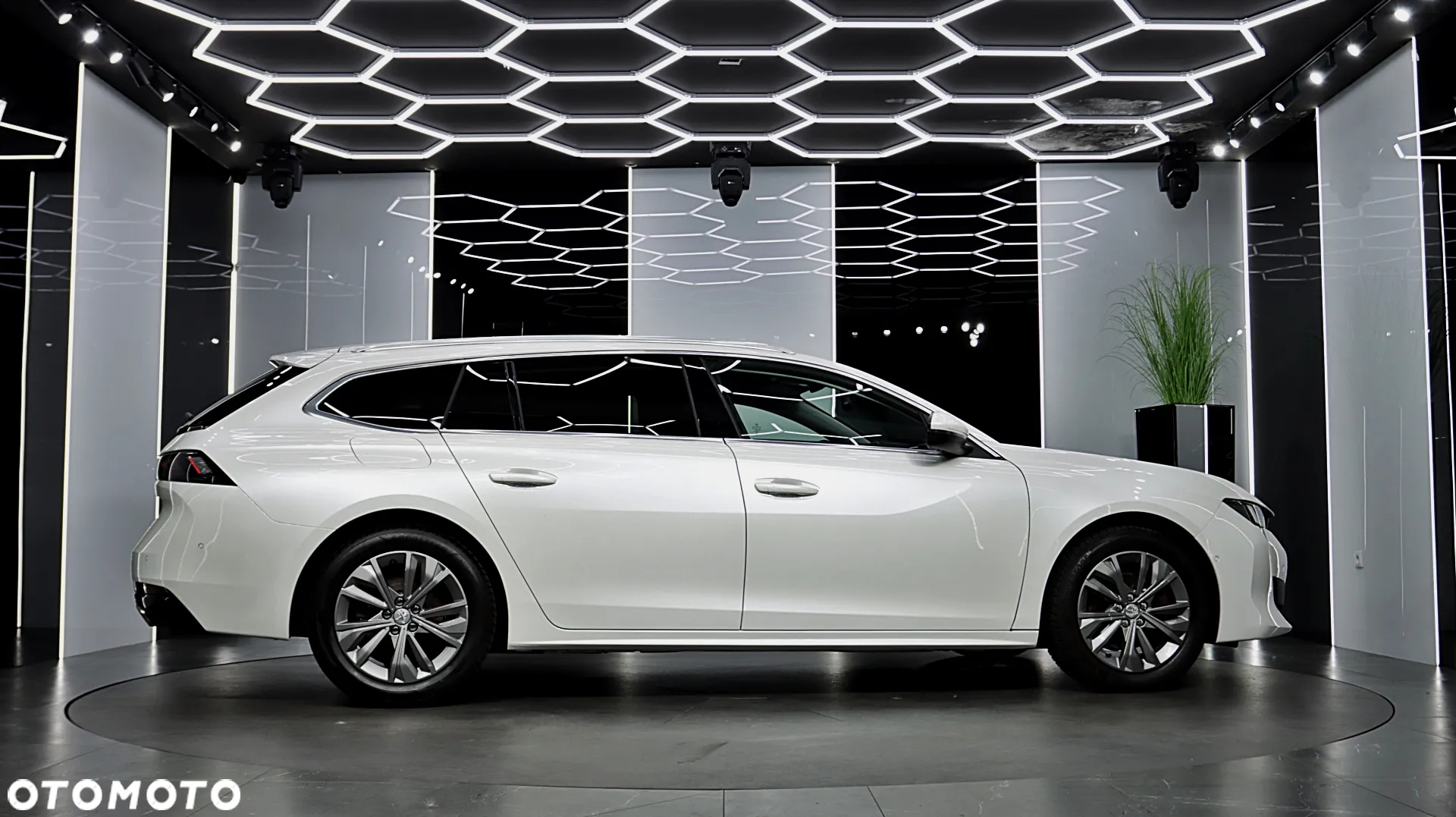 Peugeot 508 1.6 PureTech Allure S&S EAT8 - 12