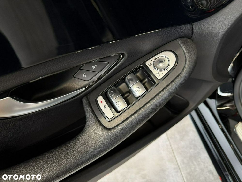 Mercedes-Benz Klasa C - 26