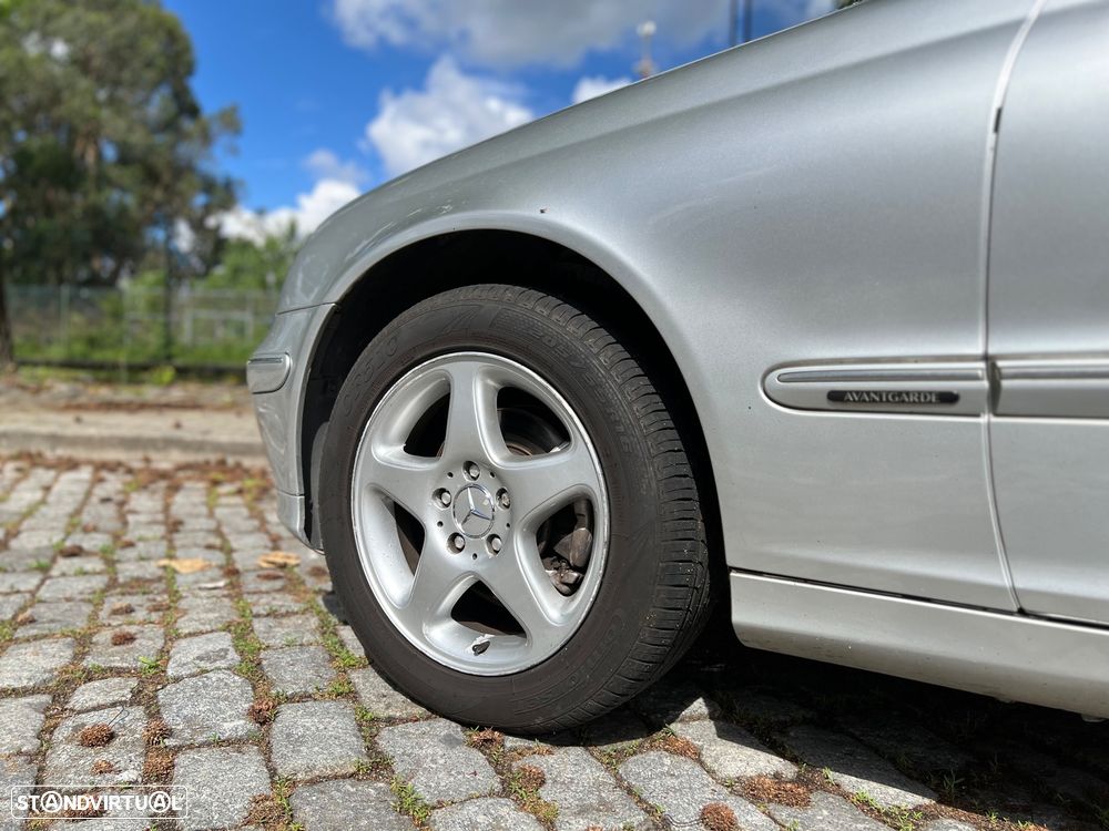 Mercedes-Benz C 220 T CDI Avantgarde - 6