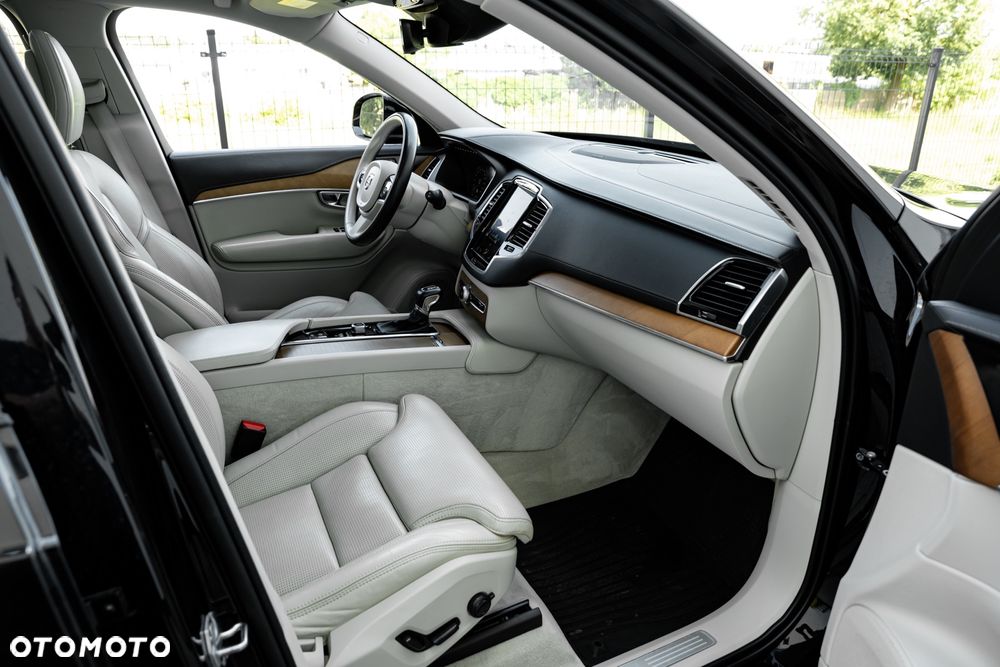 Volvo XC 90 T6 AWD Geartronic Inscription - 23