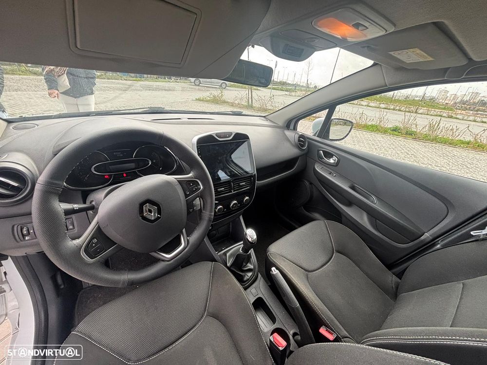 Renault Clio 1.5 dCi Zen - 13