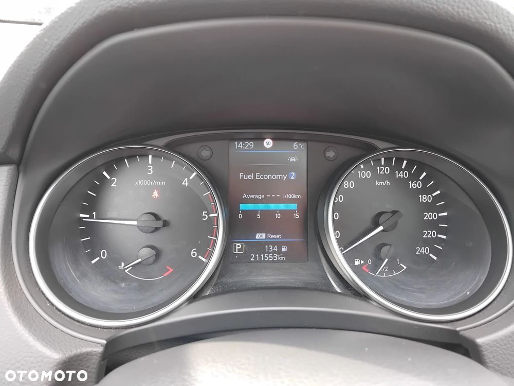 Nissan Qashqai 1.7 dCi Xtronic ALL-MODE 4x4i N-CONNECTA - 11