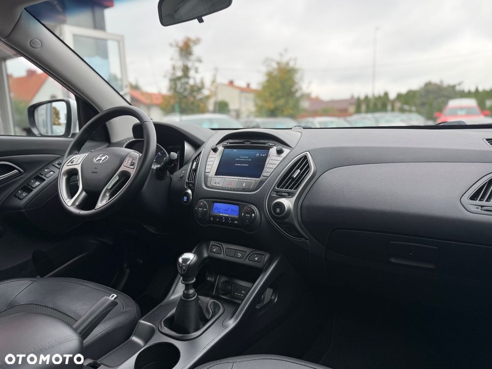 Hyundai ix35 1.7 CRDi Premium 2WD - 17