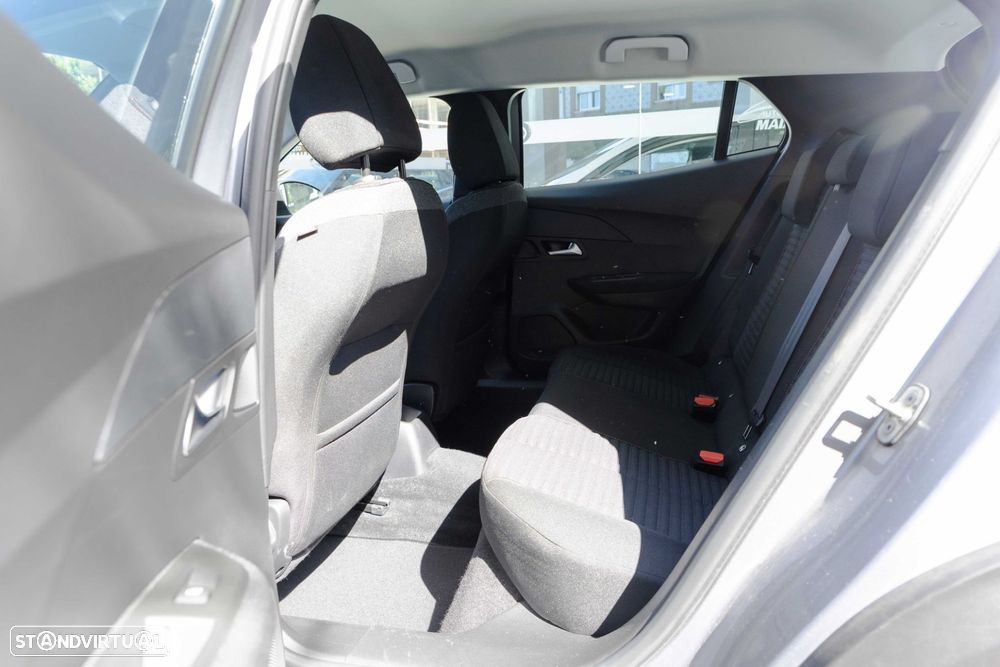 Peugeot 2008 1.2 PureTech Active Pack - 18