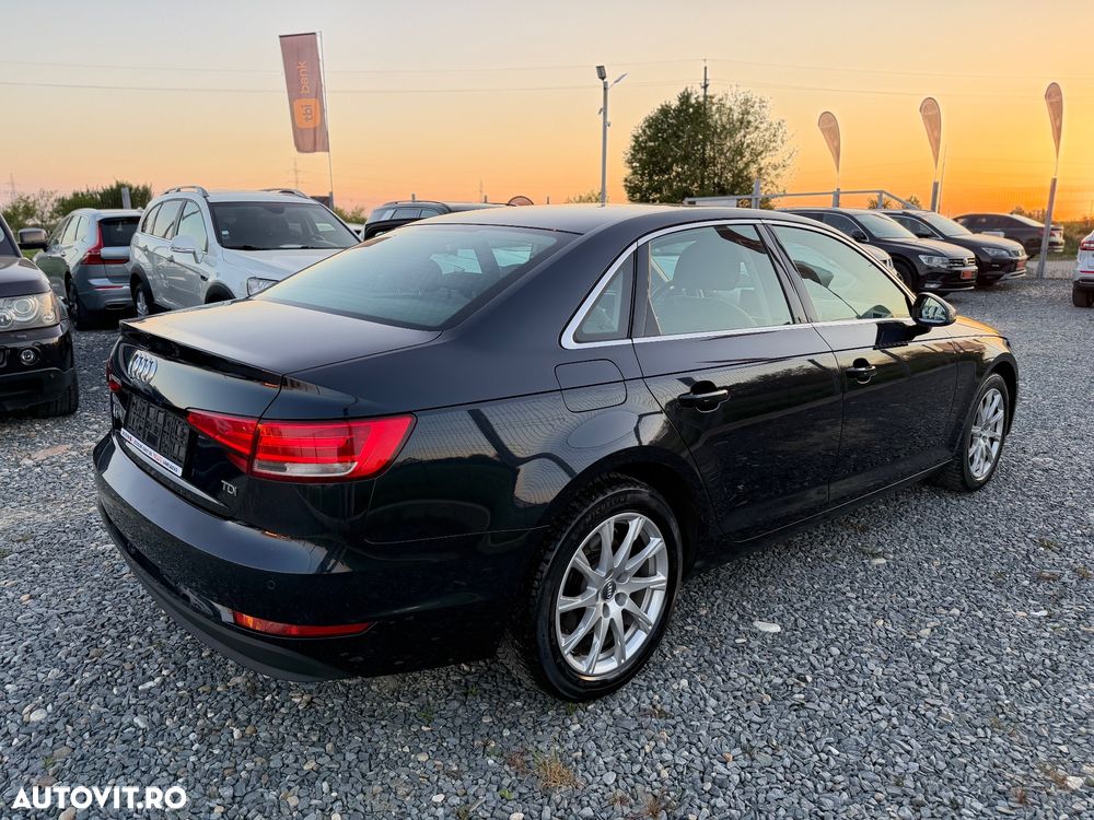 Audi A4 2.0 TDI Design - 5