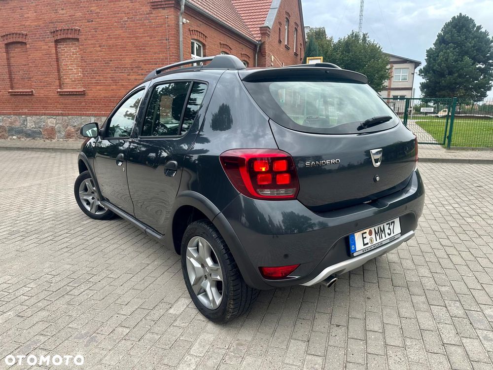 Dacia Sandero Stepway 1.0 TCe Expression CVT - 6