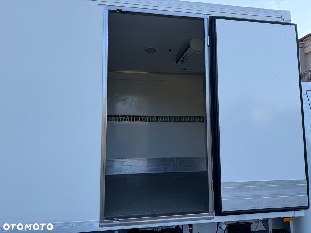 Renault Master 230V Piękny 4.20m Super stan Bezwypadkowy Mroźnia - 14