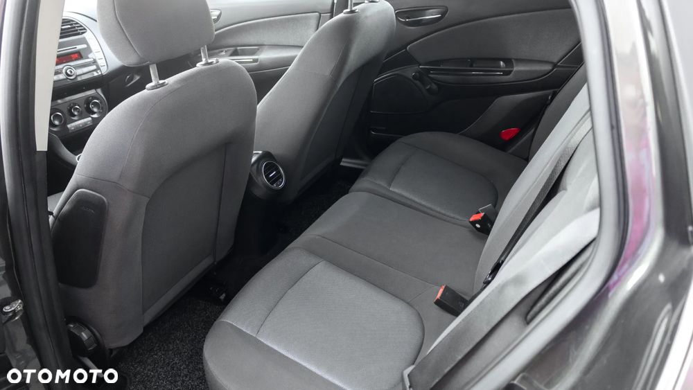 Fiat Bravo 1.4 T-JET 16V Dynamic - 21