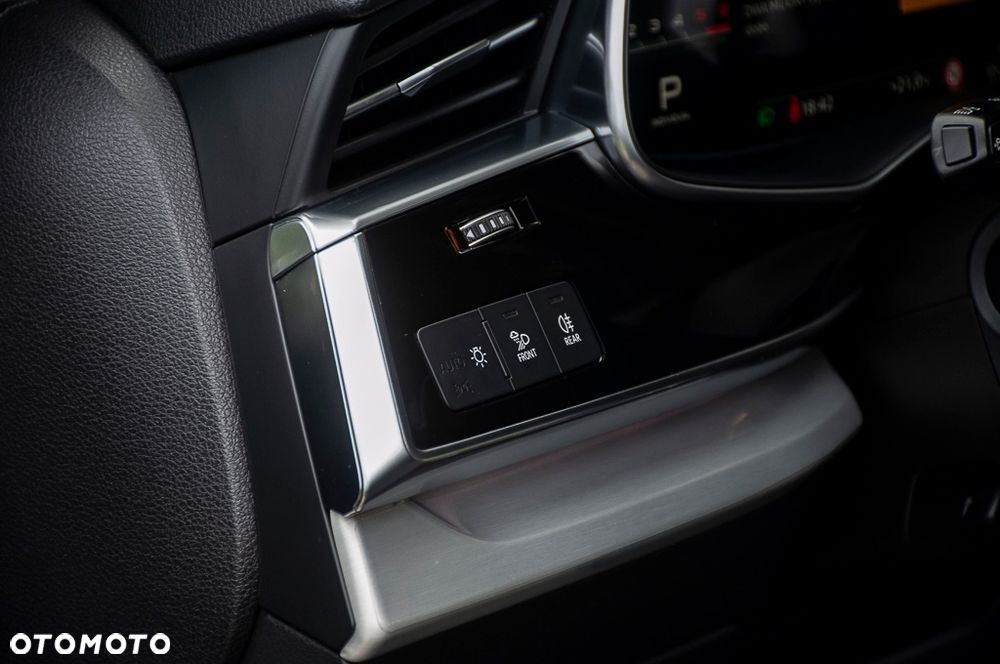 Audi SQ7 4.0 TDI Quattro Tiptronic - 28