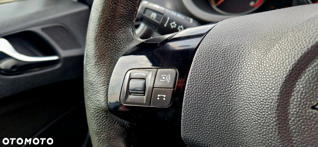 Opel Corsa - 11