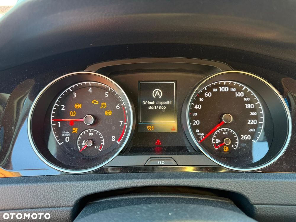 Volkswagen Golf 1.5 eTSI OPF DSG R-Line - 15