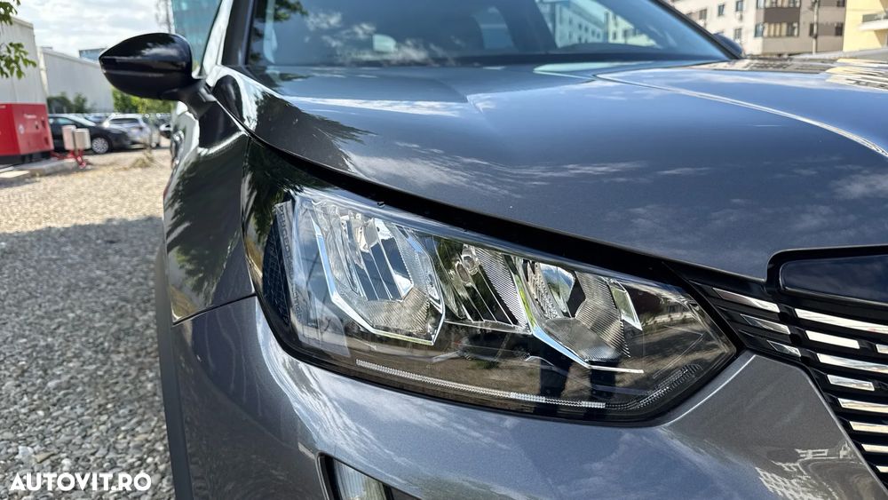Peugeot 2008 1.5 BlueHDI EAT8 STT Allure Pack - 10