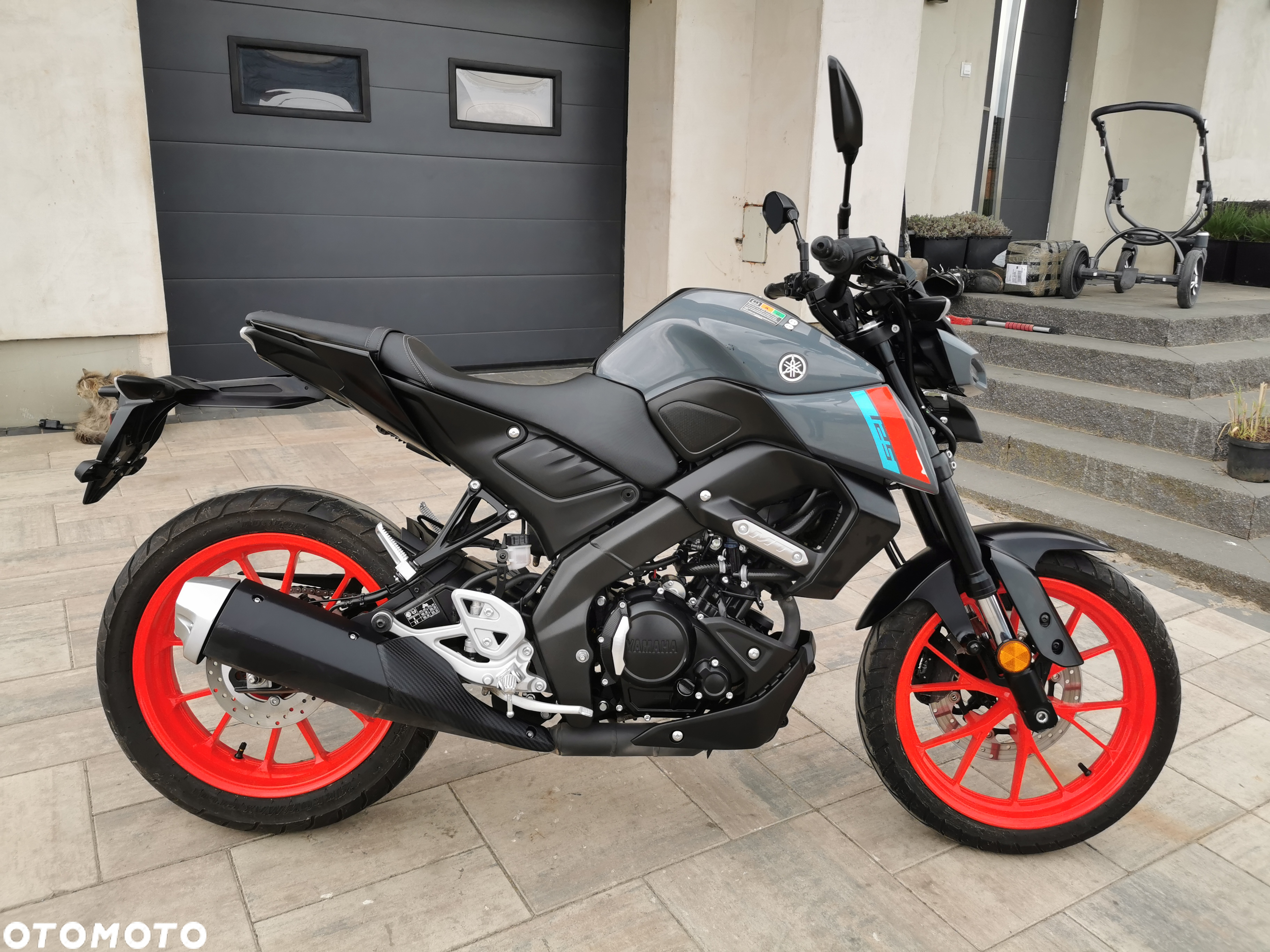 Yamaha MT - 2